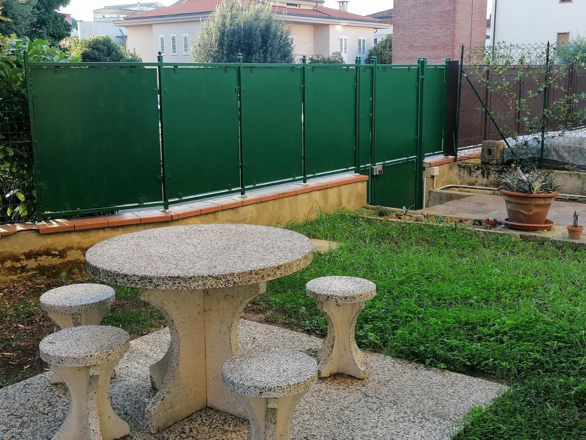 Appartamento Modi Pistoia Buitenkant foto